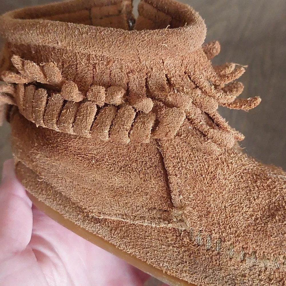 Minnetonka Vintage Double Fringe Side Zip Booties